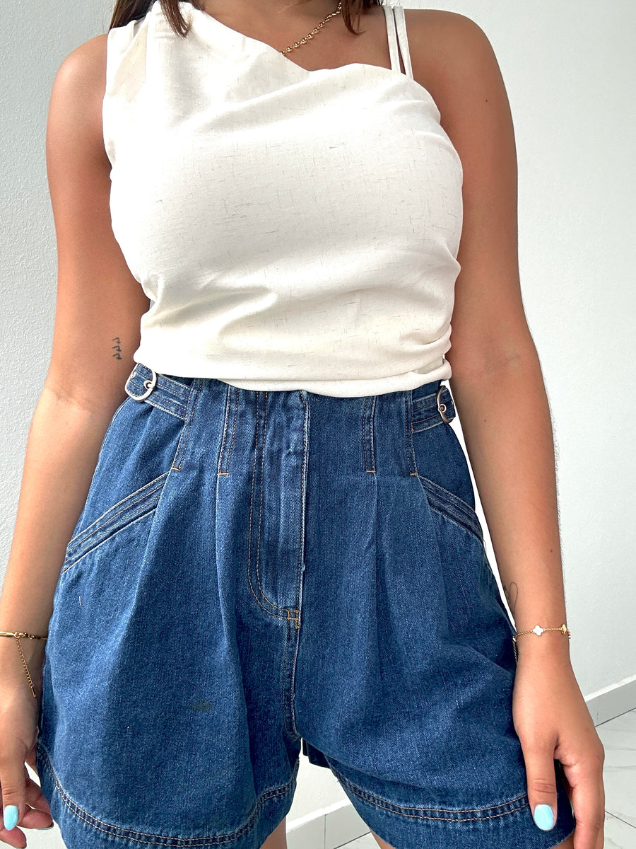 LINEN ASYMMETRIC TOP