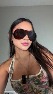 SUNGLASSES (case included)