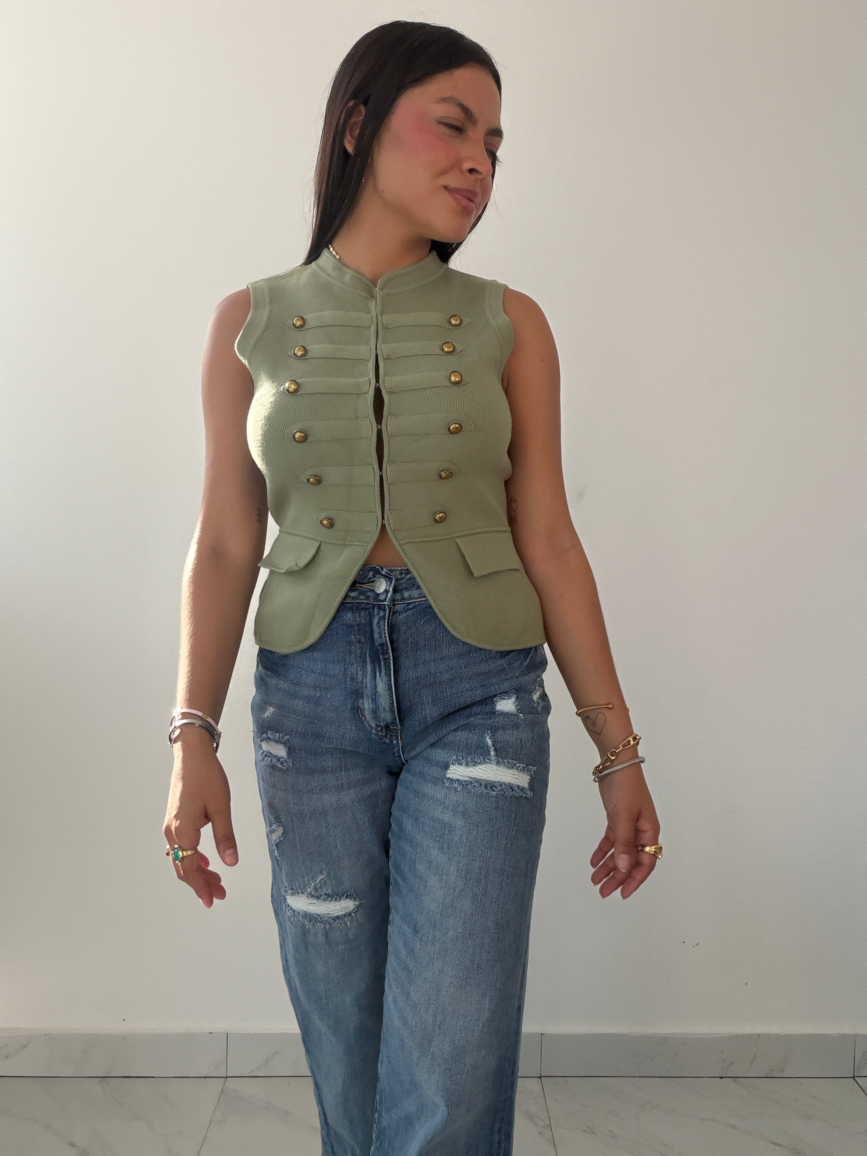 GREEN TOP
