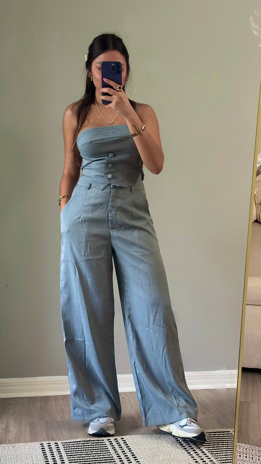 GRAY SET